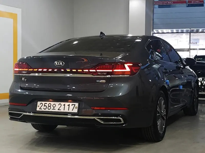 Kia K7