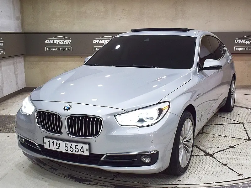 BMW 5-Series Gran Turismo