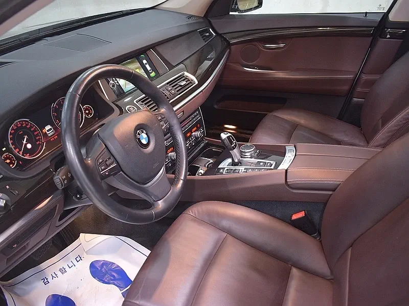 BMW 5-Series Gran Turismo