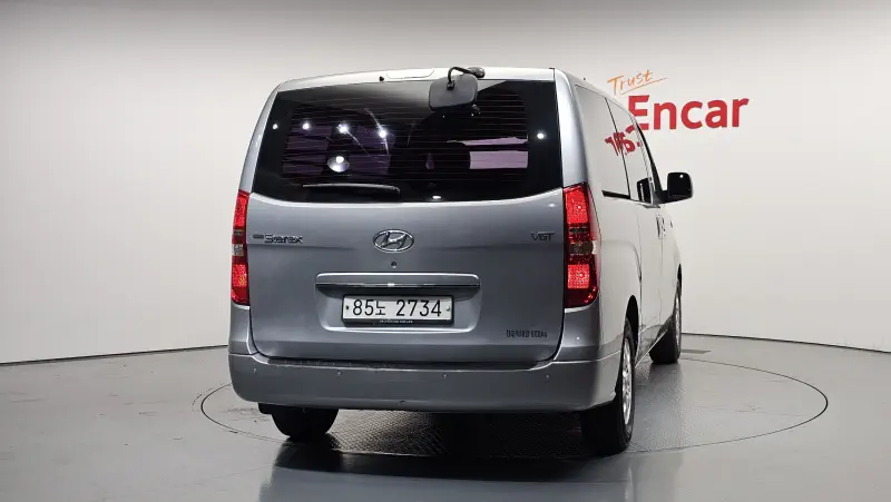 Hyundai Grand Starex