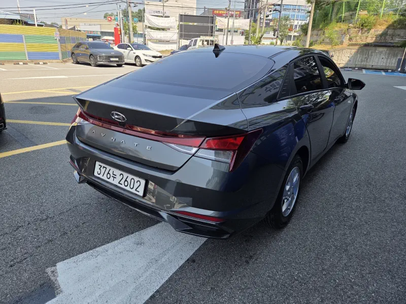 Hyundai AVANTE