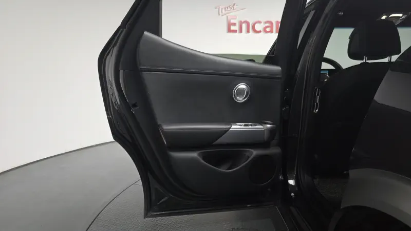 Genesis GV60