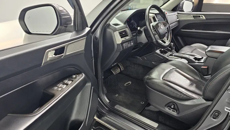SsangYong Rexton Sports