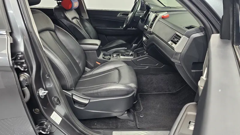SsangYong Rexton Sports