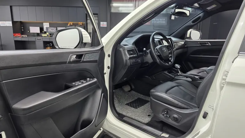 SsangYong Rexton Sports Khan