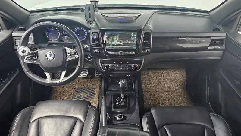 SsangYong Rexton Sports