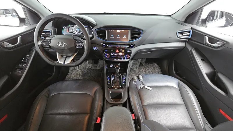 Hyundai Ioniq