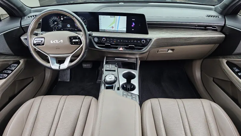 Kia K8