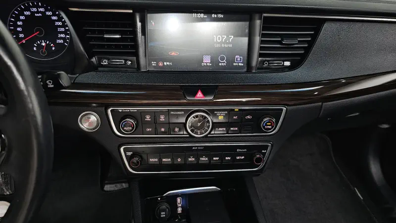 Kia K7