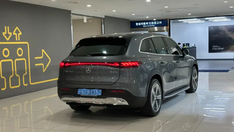 Mercedes-Benz EQS SUV
