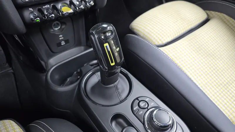 MINI Hatch