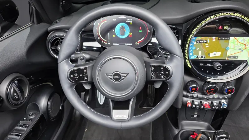MINI Cabrio