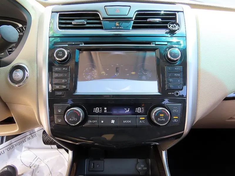 Nissan Altima