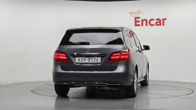 Mercedes-Benz B-Class