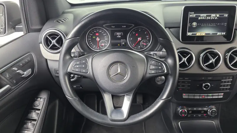 Mercedes-Benz B-Class