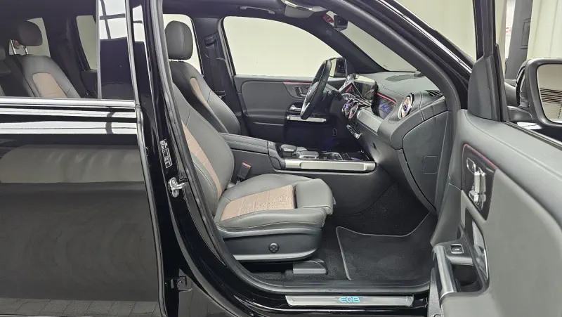 Mercedes-Benz EQB