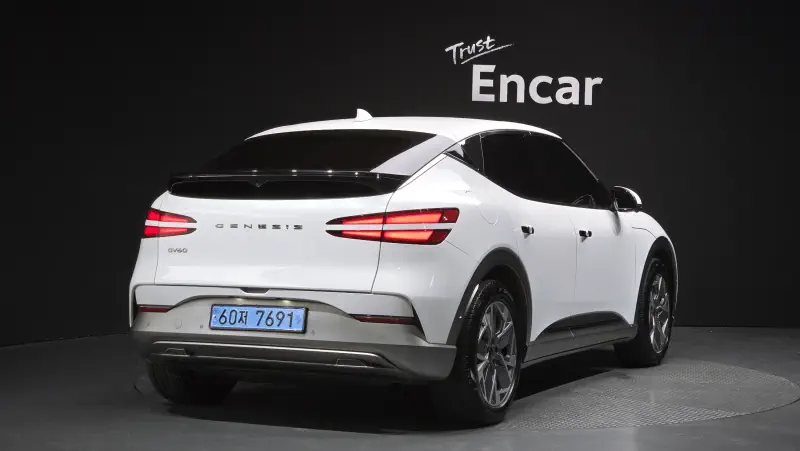 Genesis GV60