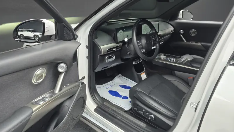 Genesis GV60