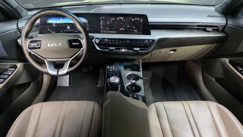 Kia K8