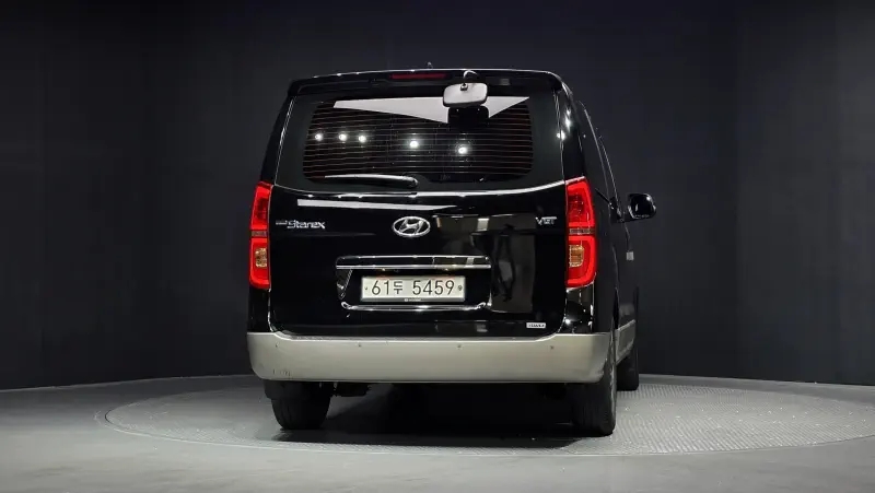 Hyundai Grand Starex