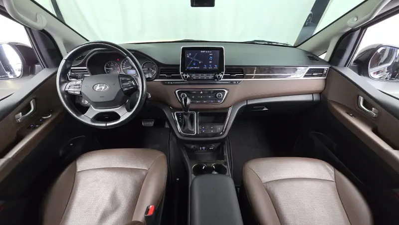 Hyundai Grand Starex