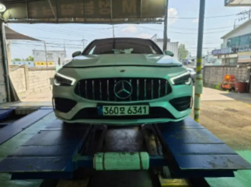 Mercedes-Benz CLA-Class