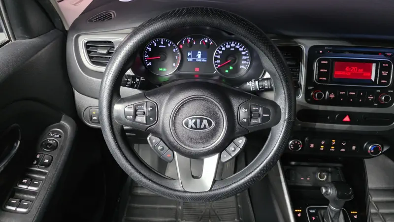 Kia Carens