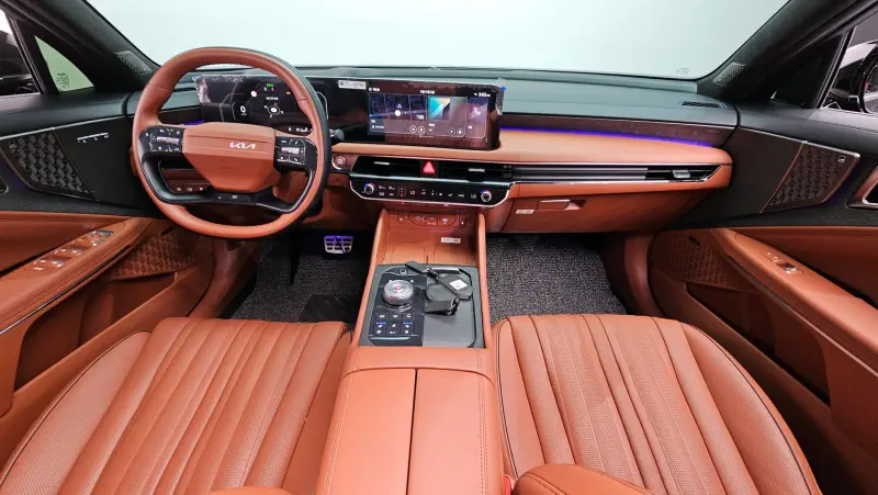 Kia K8