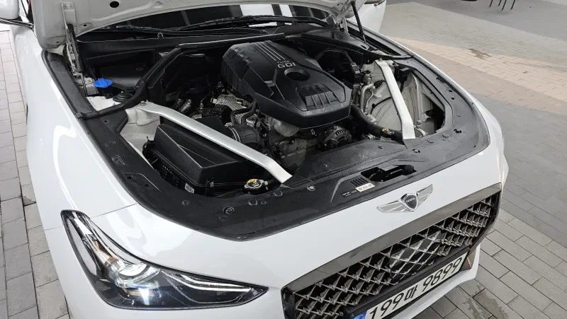 Genesis G70