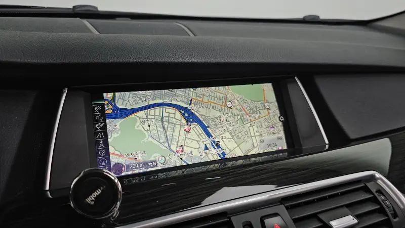 BMW 5-Series Gran Turismo