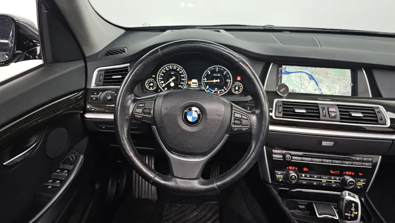 BMW 5-Series Gran Turismo