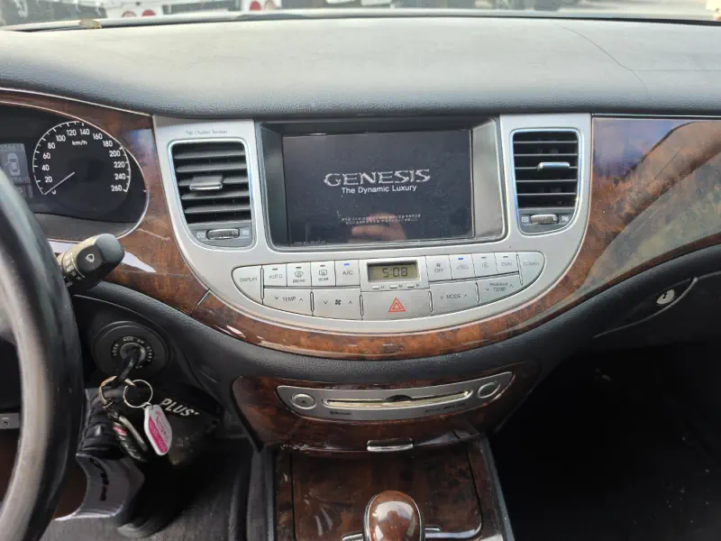 Hyundai Genesis