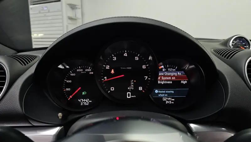Porsche Cayman