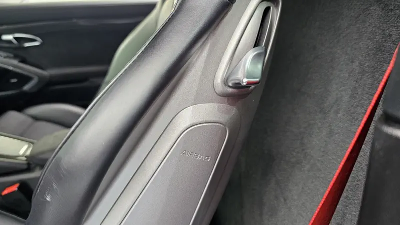 Porsche Cayman