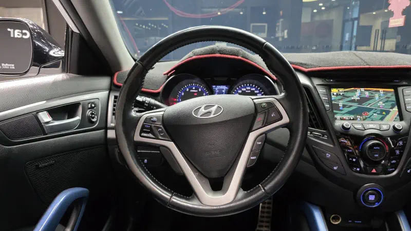 Hyundai Veloster