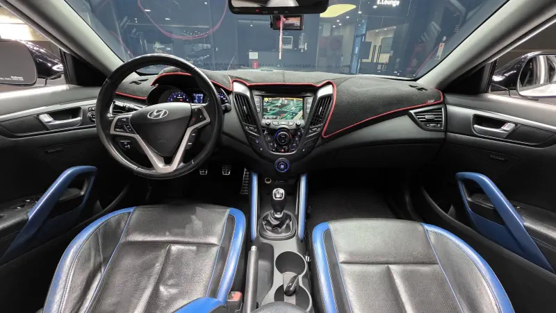 Hyundai Veloster