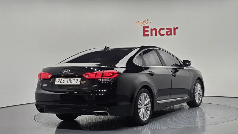 Hyundai Aslan