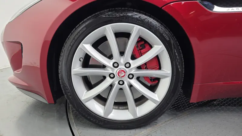 Jaguar F-Type