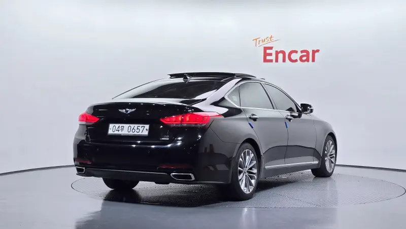Hyundai Genesis