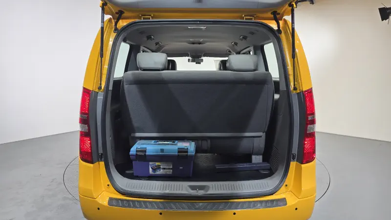 Hyundai Grand Starex