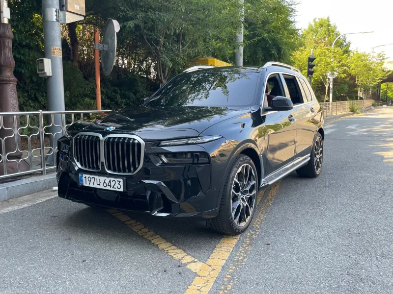 BMW X7