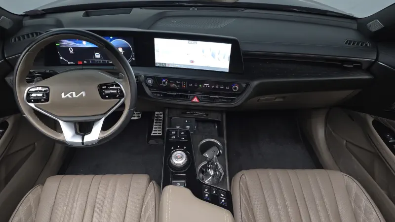 Kia K8
