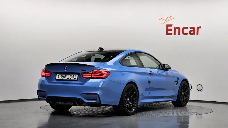 BMW M4