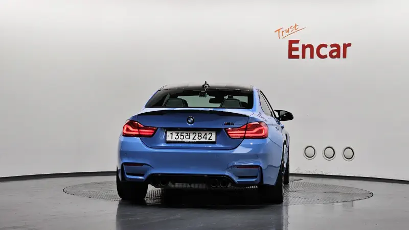 BMW M4