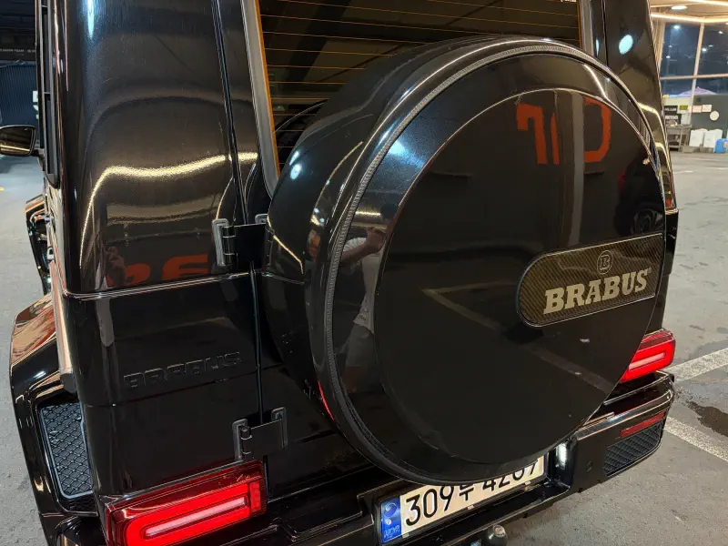 Mercedes-Benz G-Class