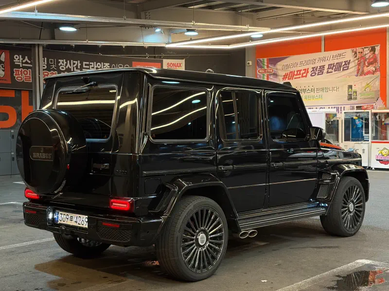 Mercedes-Benz G-Class