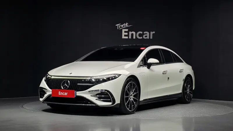 Mercedes-Benz EQS