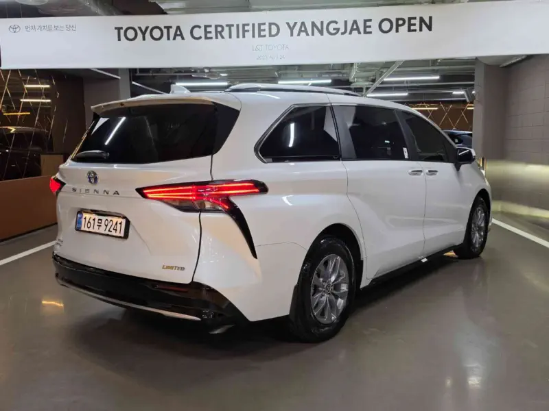 Toyota Sienna