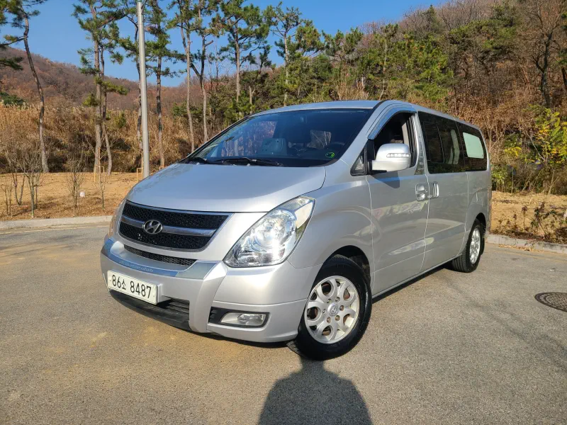 Hyundai Grand Starex