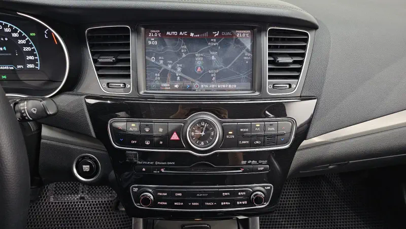 Kia K7